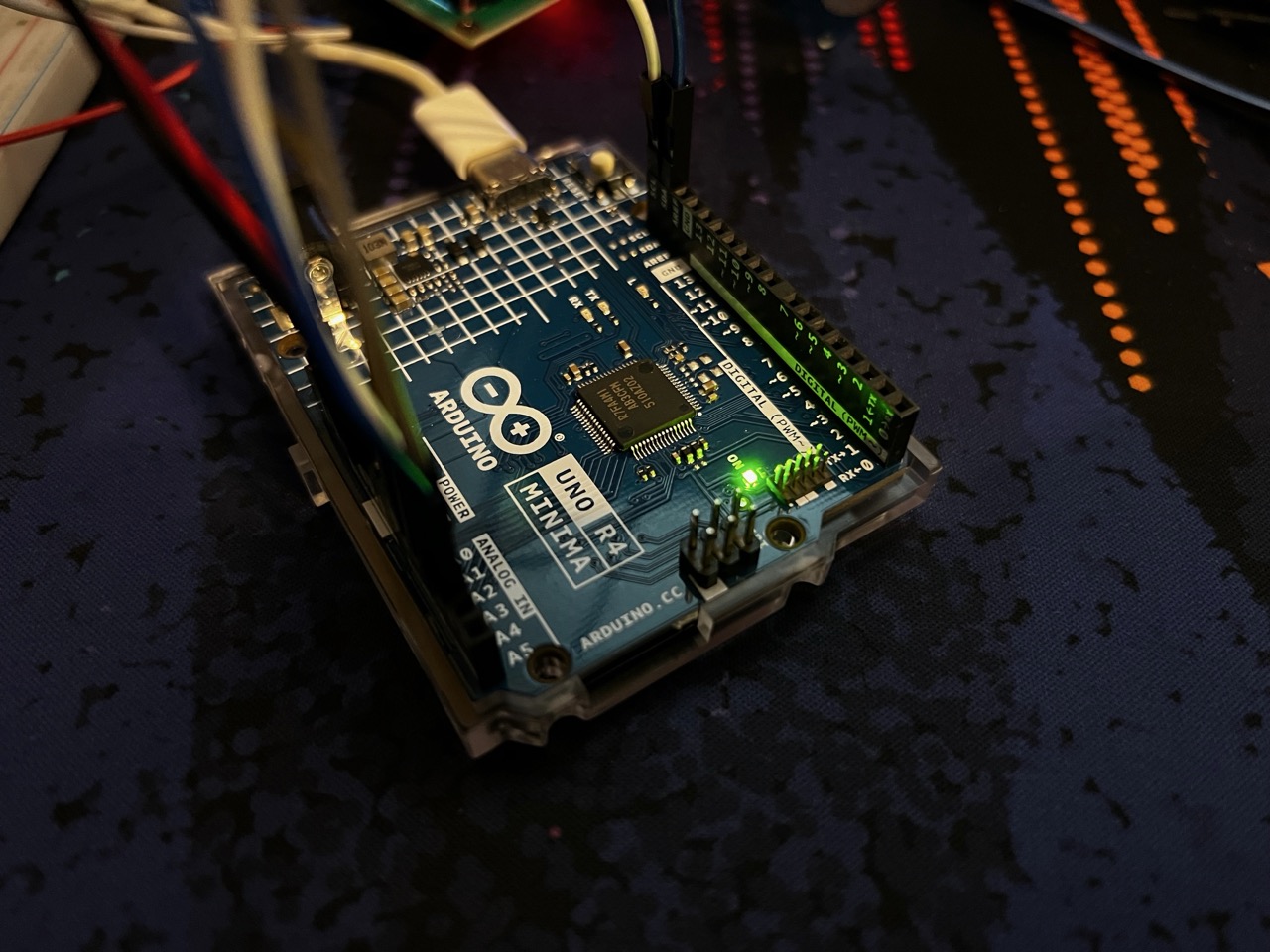 Arduino Uno R4